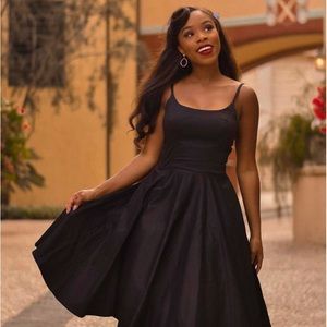 Peggy Circle Dress in Black